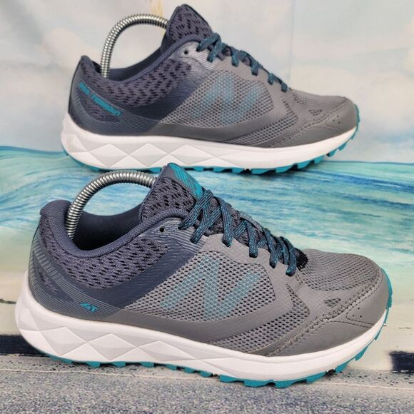 New Balance 590 V3 speed ride all terrain shoe Womens 7 - Picture 3 of 9